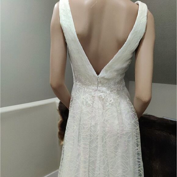 Color Shifting Sequins & Beaded Embroidered Lace Tulle Gown, White Wedding Dress - Picture 10 of 17